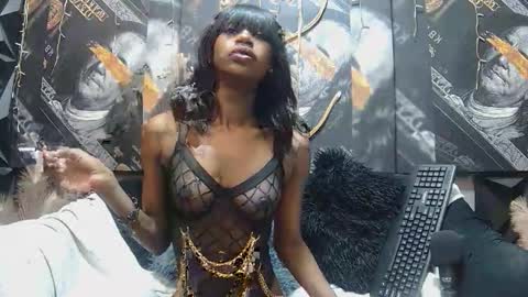 Snapshot of lilmissbaddiexxx chatting on 06.05.26 lilmissbaddiexxx online show from 06.05.26
