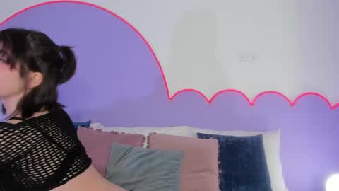 Lilou online show from 03.06.25