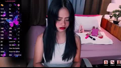 Snapshot of lilsweet_marie chatting on 06.11.26 Lilsweet marie online show from 06.11.26