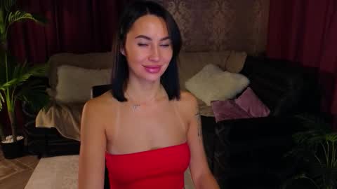 Snapshot of lilu5107 chatting on 10.16.25 Lilu online show from 10.16.25