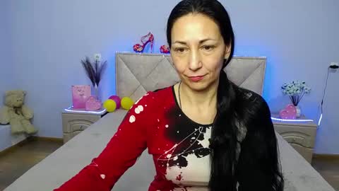 lilugrants online show from 01.22.25