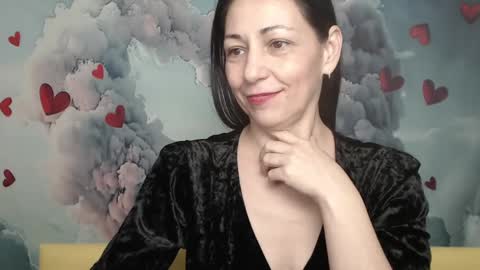 lilugrants online show from 02.10.25