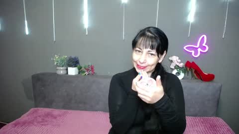 Snapshot of lilugrants chatting on 05.18.26 lilugrants online show from 05.18.26