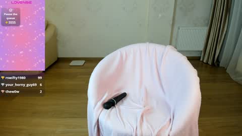 LILY online show from 12.05.24