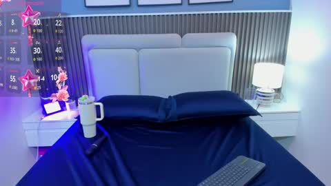  lily  online show from 09.21.25