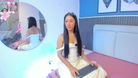  lily  online show from 04.20.26