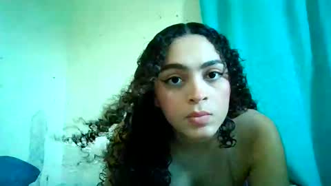 Snapshot of lily_anal_squirt chatting on 01.25.25 lily_anal_squirt online show from 01.25.25