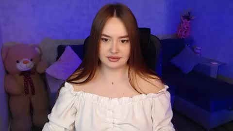 lily_baker_ online show from 04.01.26