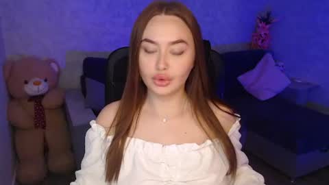 Snapshot of lily_baker_ chatting on 06.29.26 lily_baker_ online show from 06.29.26