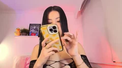 Snapshot of lily_evans_ chatting on 02.09.26 just lily online show from 02.09.26