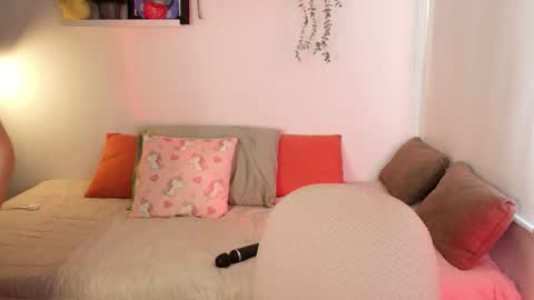 Snapshot of lily_evans_ chatting on 03.26.26 just lily online show from 03.26.26