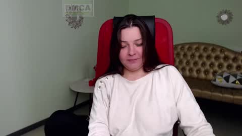 Lily online show from 03.10.25