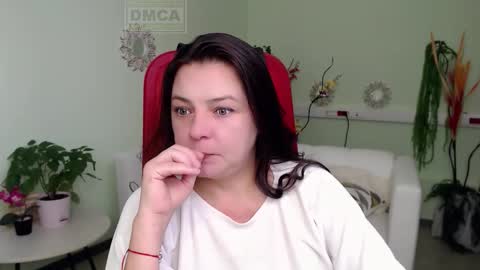 Lily online show from 10.02.25