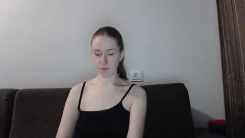 lily_love_x online show from 02.05.26