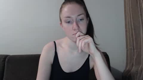 Snapshot of lily_love_x chatting on 03.08.26 lily_love_x online show from 03.08.26