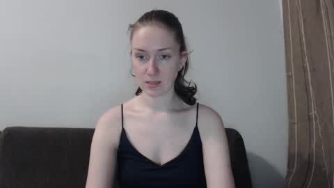 Snapshot of lily_love_x chatting on 03.11.26 lily_love_x online show from 03.11.26