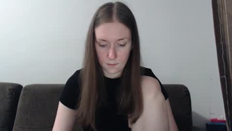 Snapshot of lily_love_x chatting on 03.18.26 lily_love_x online show from 03.18.26
