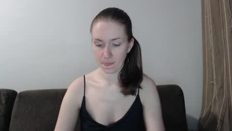 Snapshot of lily_love_x chatting on 06.18.26 lily_love_x online show from 06.18.26