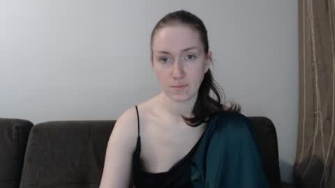 Snapshot of lily_love_x chatting on 06.25.26 lily_love_x online show from 06.25.26