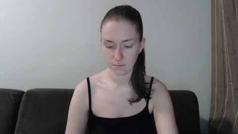 Snapshot of lily_love_x chatting on 06.26.26 lily_love_x online show from 06.26.26