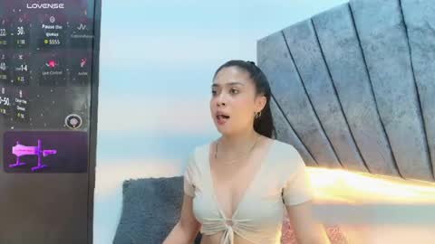 Snapshot of lily_meghan chatting on 06.09.26 LILY MEGHAN online show from 06.09.26