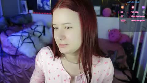 Snapshot of lily_moonlight chatting on 02.20.26 Lily online show from 02.20.26