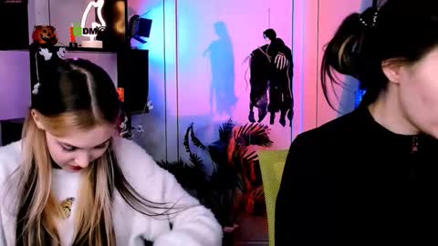 Lily online show from 11.01.25