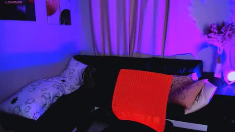 LILY online show from 09.23.25