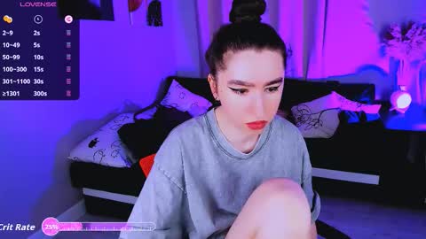 LILY online show from 10.17.25