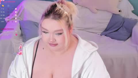 Lily online show from 02.19.25