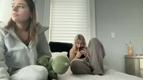 lilybrown07 online show from 02.18.26