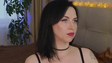 Snapshot of lilyconor chatting on 09.14.25 Lily online show from 09.14.25