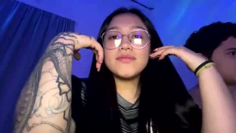 Snapshot of lilyhotson chatting on 05.03.26 Lily online show from 05.03.26