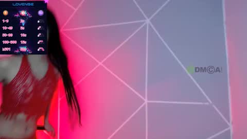 Snapshot of lilylouisee_ chatting on 10.30.25 Liliana louise online show from 10.30.25