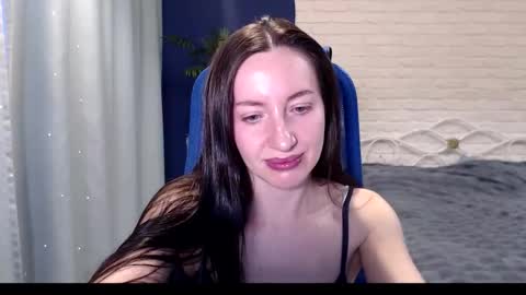 Snapshot of lilymellow chatting on 01.07.26 Lily online show from 01.07.26