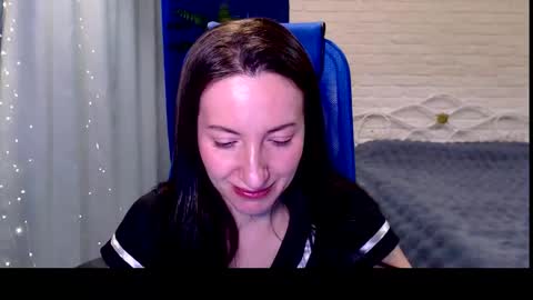 Snapshot of lilymellow chatting on 02.07.26 Lily online show from 02.07.26