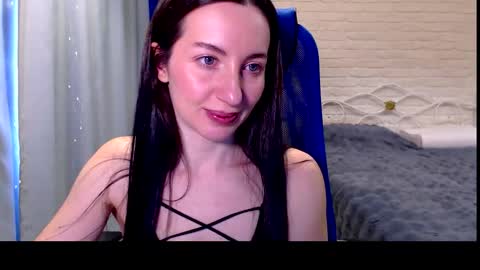 Snapshot of lilymellow chatting on 02.23.26 Lily online show from 02.23.26
