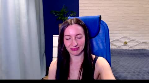 Snapshot of lilymellow chatting on 04.09.26 Lily online show from 04.09.26