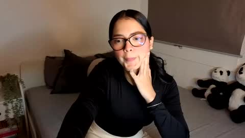 LillyPanda online show from 11.07.25