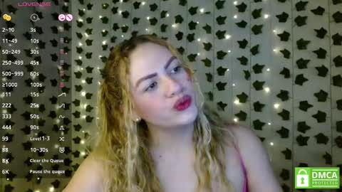 Snapshot of lilyrose1_ chatting on 12.06.24 You can call me Li ... online show from 12.06.24