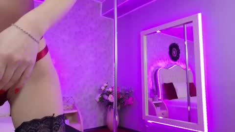 Snapshot of lilyrose_ chatting on 03.02.26 online show from 03.02.26