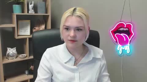 Snapshot of lilysweetxo chatting on 02.27.26 Lily online show from 02.27.26