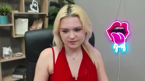 Lily online show from 03.08.26