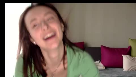 Snapshot of lilyxsky chatting on 01.10.25 LilyXSky online show from 01.10.25