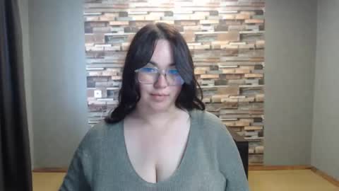 busty princess online show from 05.01.26
