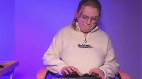 lime cat online show from 10.02.25