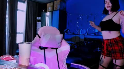 Lina2D tyan online show from 10.02.25