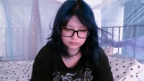 Snapshot of lina2d_tyan chatting on 06.26.26 Lina2D tyan online show from 06.26.26