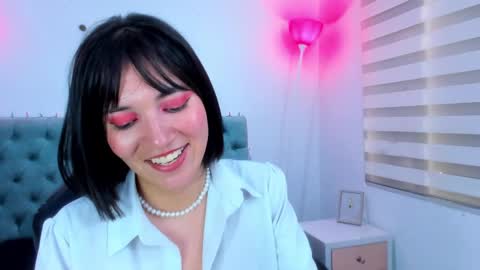  Lina Bedoya  online show from 01.13.25