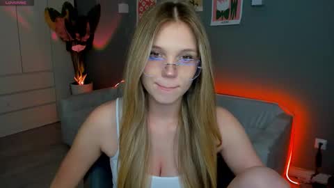 Lina online show from 11.16.25